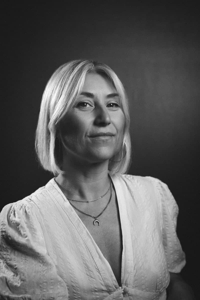 LUCY WYATT